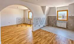 Trosoban stan, Centar · 80m² · 204.000€ | SveNekretnine