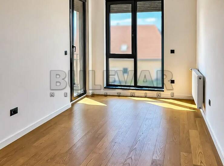 Poslovni prostor / Lokal Niš, Crveni pevac – fotografija 11