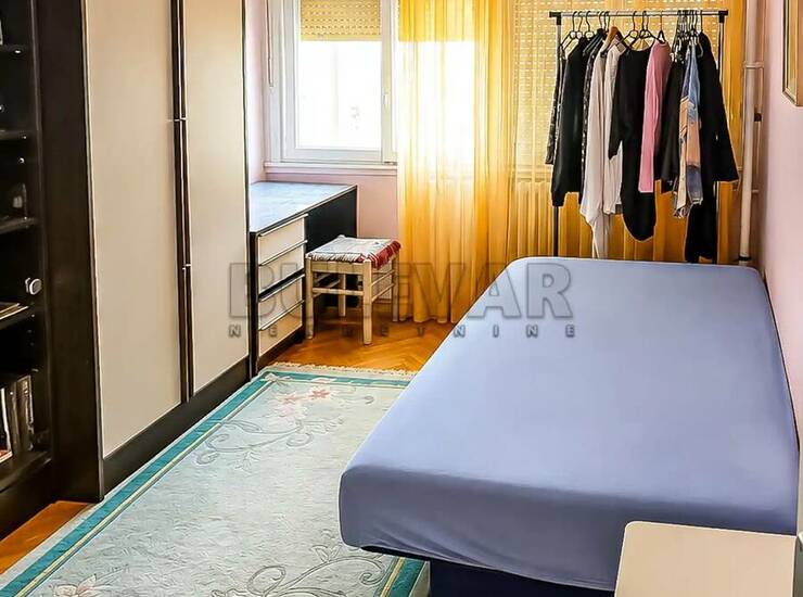 Stan Niš, Gradska bolnica – fotografija 6