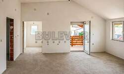 Kuća, Donji Komren · 186m² · 300.000€ | SveNekretnine