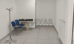 Poslovni prostor / Lokal, Durlan · 27m² · 550€ | SveNekretnine