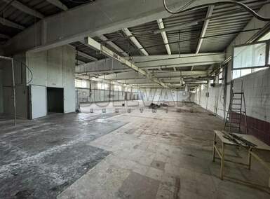 Poslovni prostor / Lokal · 2700m² · 8.100€ | SveNekretnine