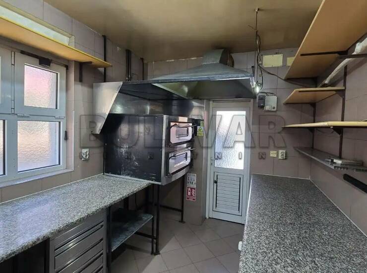 Poslovni prostor / Lokal Niš, Čair – fotografija 9