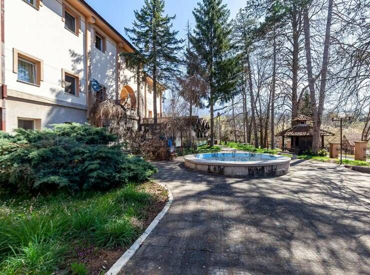 Poslovni prostor / Lokal Gadzin Han, Donji Dušnik – fotografija 4