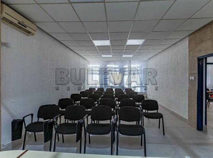 Poslovni prostor / Lokal Niš, Crveni pevac – fotografija 5