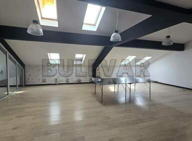 Poslovni prostor / Lokal, Centar · 160m² · 1.200€ | SveNekretnine