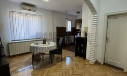 Troiposoban stan, Crveni pevac · 95m² · 600€ | SveNekretnine