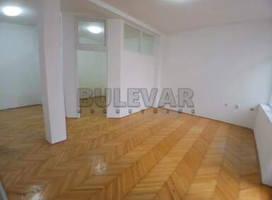 Poslovni prostor / Lokal, Niš · 55m² · 300€ | SveNekretnine