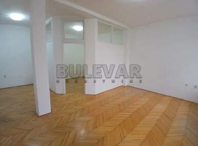 Poslovni prostor / Lokal, Niš · 55m² · 300€ | SveNekretnine