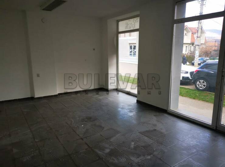 Poslovni prostor / Lokal Bela Palanka, Bela Palanka – fotografija 3