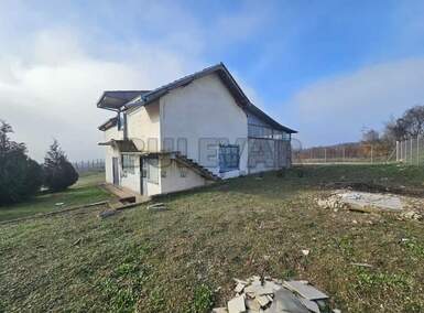 Poslovni prostor / Lokal, Bubanj · 229m² · 1.000€ | SveNekretnine