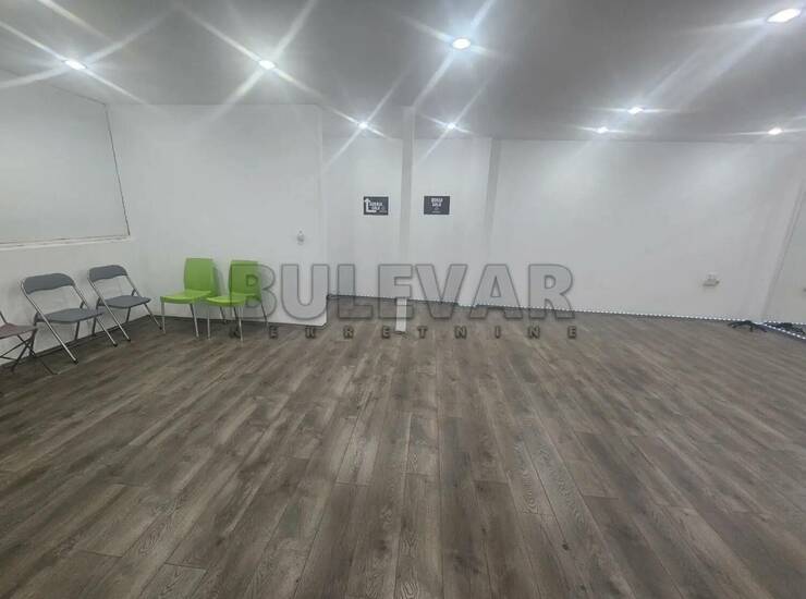 Poslovni prostor / Lokal Niš, Pantelej(Niš) – fotografija 4