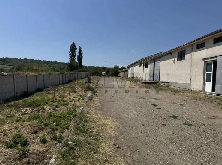 Poslovni prostor / Lokal Merošina, Merošina – fotografija 4