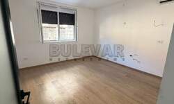 Poslovni prostor / Lokal, Centar · 100m² · 600€ | SveNekretnine