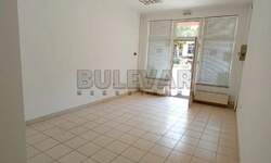 Poslovni prostor / Lokal, Palilula · 25m² · 300€ | SveNekretnine