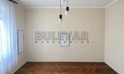 Poslovni prostor / Lokal, Centar · 100m² · 750€ | SveNekretnine