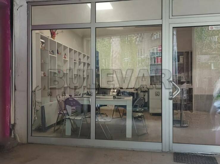 Poslovni prostor / Lokal Niš, Pravni fakultet – fotografija 4