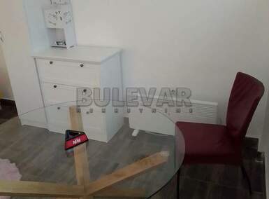 Garsonjera, Obilićev venac · 20m² · 300€ | SveNekretnine