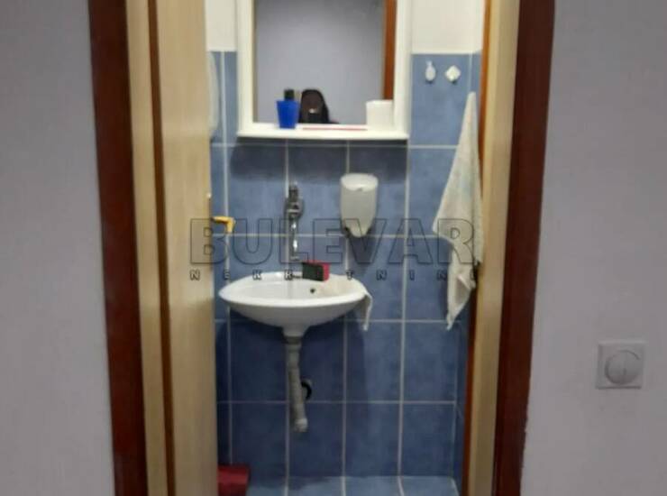 Poslovni prostor / Lokal Niš, Durlan – fotografija 3