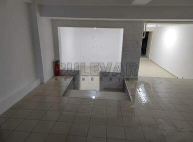 Poslovni prostor / Lokal, Durlan · 114m² · 600€ | SveNekretnine