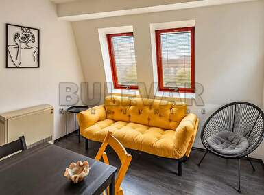 Jednoiposoban stan, Pravni fakultet · 29m² · 280€ | SveNekretnine