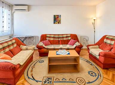 Dvosoban stan, Pravni fakultet · 50m² · 300€ | SveNekretnine