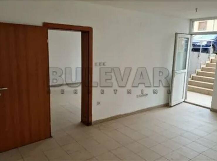 Poslovni prostor / Lokal Niš, Durlan – fotografija 5