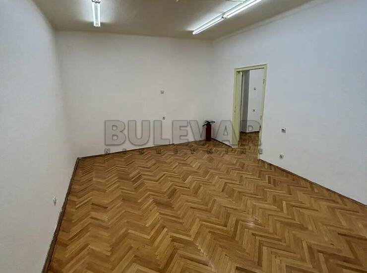 Poslovni prostor / Lokal Niš, Čair – fotografija 4