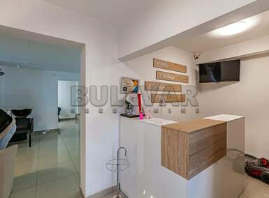 Poslovni prostor / Lokal, Čair · 125m² · 1.300€ | SveNekretnine