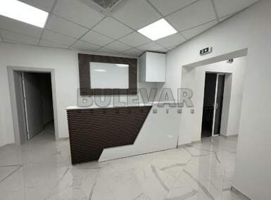 Poslovni prostor / Lokal, Centar · 200m² · 1.400€ | SveNekretnine