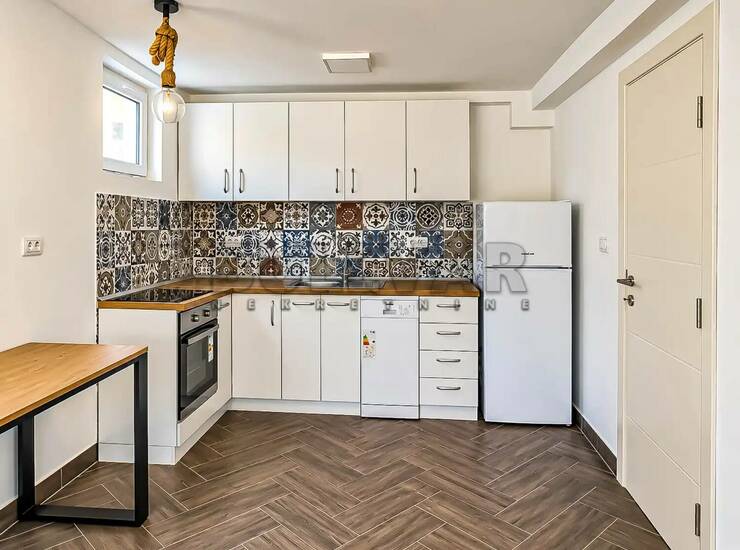Poslovni prostor / Lokal Niš, Čair – fotografija 7