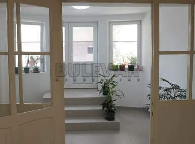 Poslovni prostor / Lokal, Centar · 122m² · 800€ | SveNekretnine