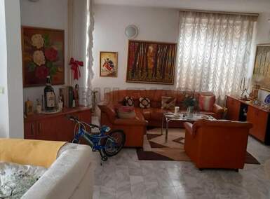 Poslovni prostor / Lokal · 5500m² · 2.900.000€ | SveNekretnine