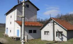 Poslovni prostor / Lokal · 3400m² · 150.000€ | SveNekretnine
