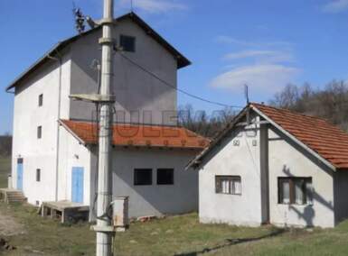 Poslovni prostor / Lokal · 3400m² · 150.000€ | SveNekretnine