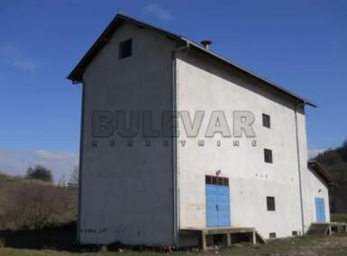 Poslovni prostor / Lokal · 3400m² · 150.000€ | SveNekretnine