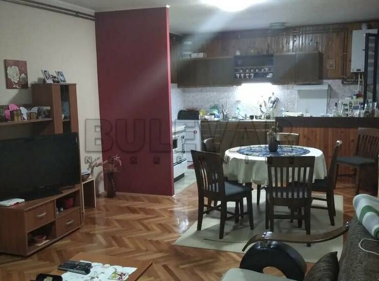 Kuća Niš, Crveni krst (Duvanska) – fotografija 4