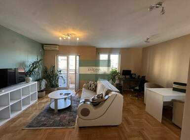Dvoiposoban stan, Kragujevac · 71m² · 500€ | SveNekretnine
