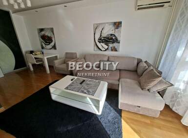 Dvosoban stan, Blok 67 · 48m² · 900€ | SveNekretnine