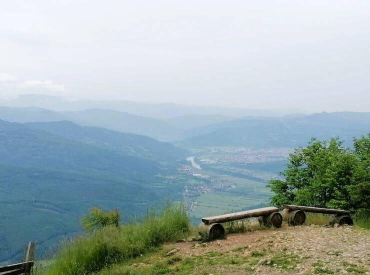 Plac Bajina Bašta – fotografija 7