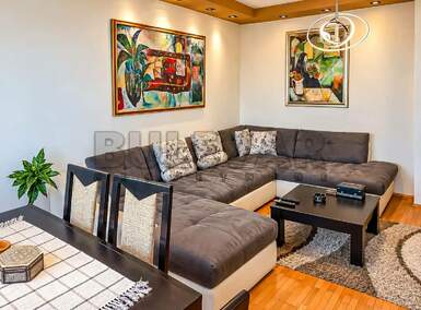 Trosoban stan, Ledena stena · 69m² · 150.000€ | SveNekretnine