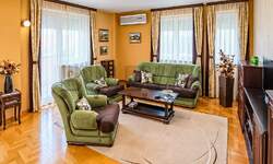 Trosoban stan, Čair · 91m² · 264.000€ | SveNekretnine