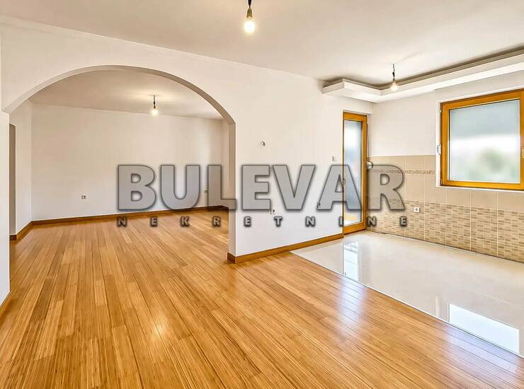Poslovni prostor / Lokal Niš, Centar – fotografija 3