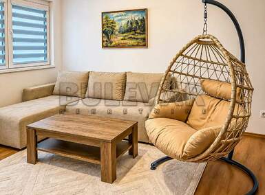 Dvosoban stan, Pravni fakultet · 54m² · 500€ | SveNekretnine