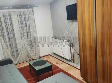 Garsonjera, Durlan · 38m² · 250€ | SveNekretnine