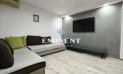 Trosoban stan, Blok 70 · 55m² · 700€ | SveNekretnine