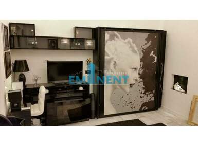 Jednosoban stan, Gundulićev Venac · 27m² · 650€ | SveNekretnine