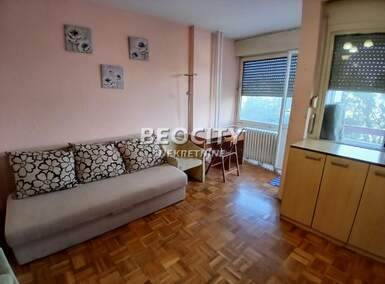 Dvosoban stan, Blok 23 · 40m² · 500€ | SveNekretnine