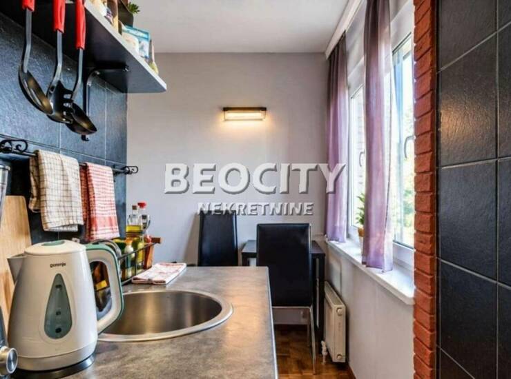 Stan Novi Sad, Adamovićevo Naselje – fotografija 4