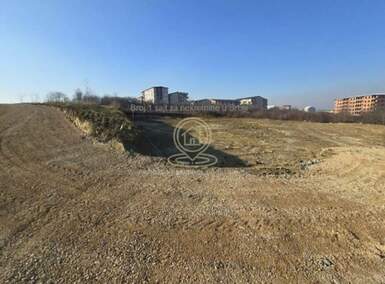 Plac, Veliki mokri lug · 1100m² · 330.000€ | SveNekretnine